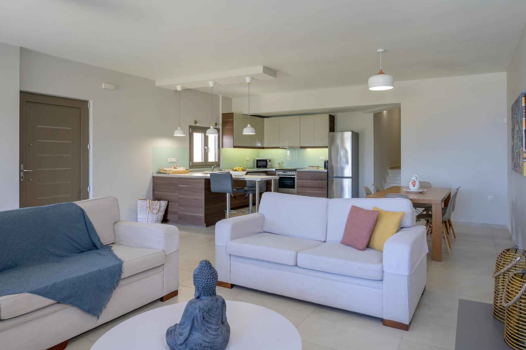 Oikia Eftichia Holiday home Skalanion